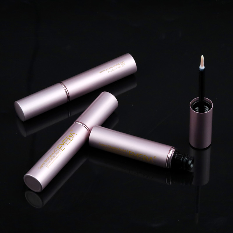 strip-eyelash-glue-4.jpg